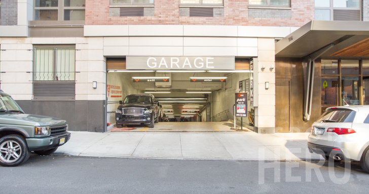 Manhattan Cruise Terminal Parking | Book now on SpotHero and save