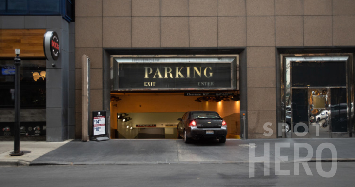 Michigan Avenue Parking