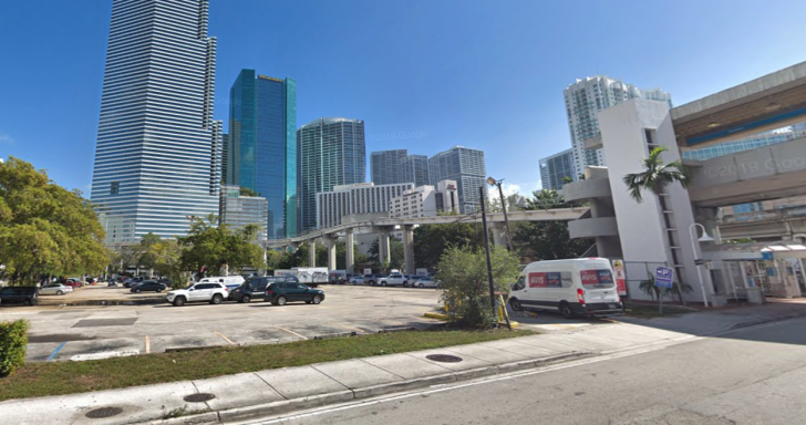 Miami Parking - Deals In and Near Miami, FL