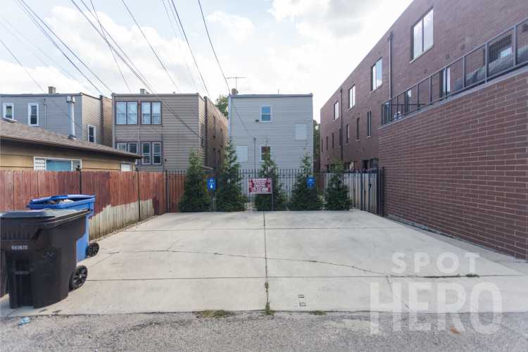 2617 North Stave Street Parking