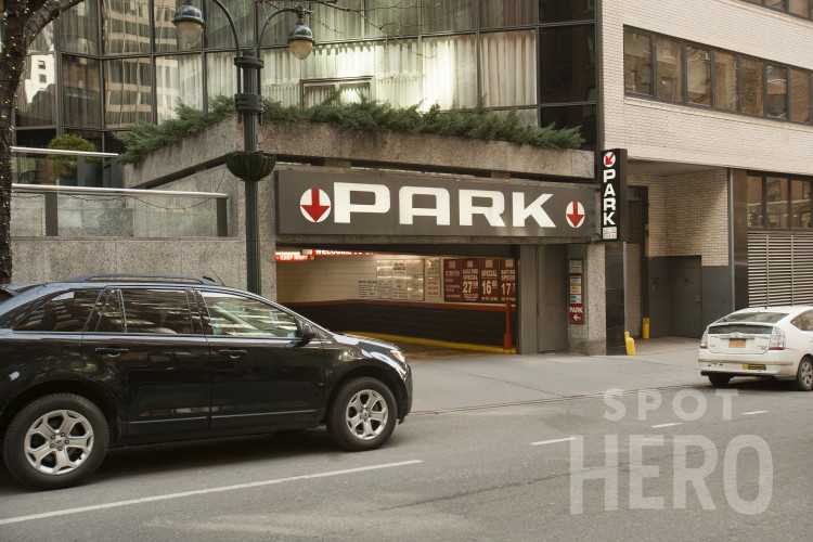 101 Park Avenue Parking