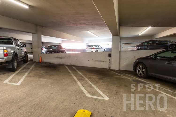 255 12th Street Parking