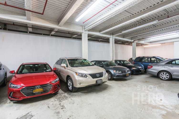 406 15th Street Parking