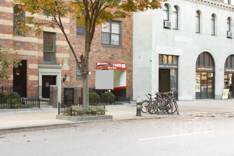 423 West 23rd Street Parking
