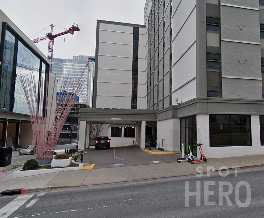 920 Broadway Parking