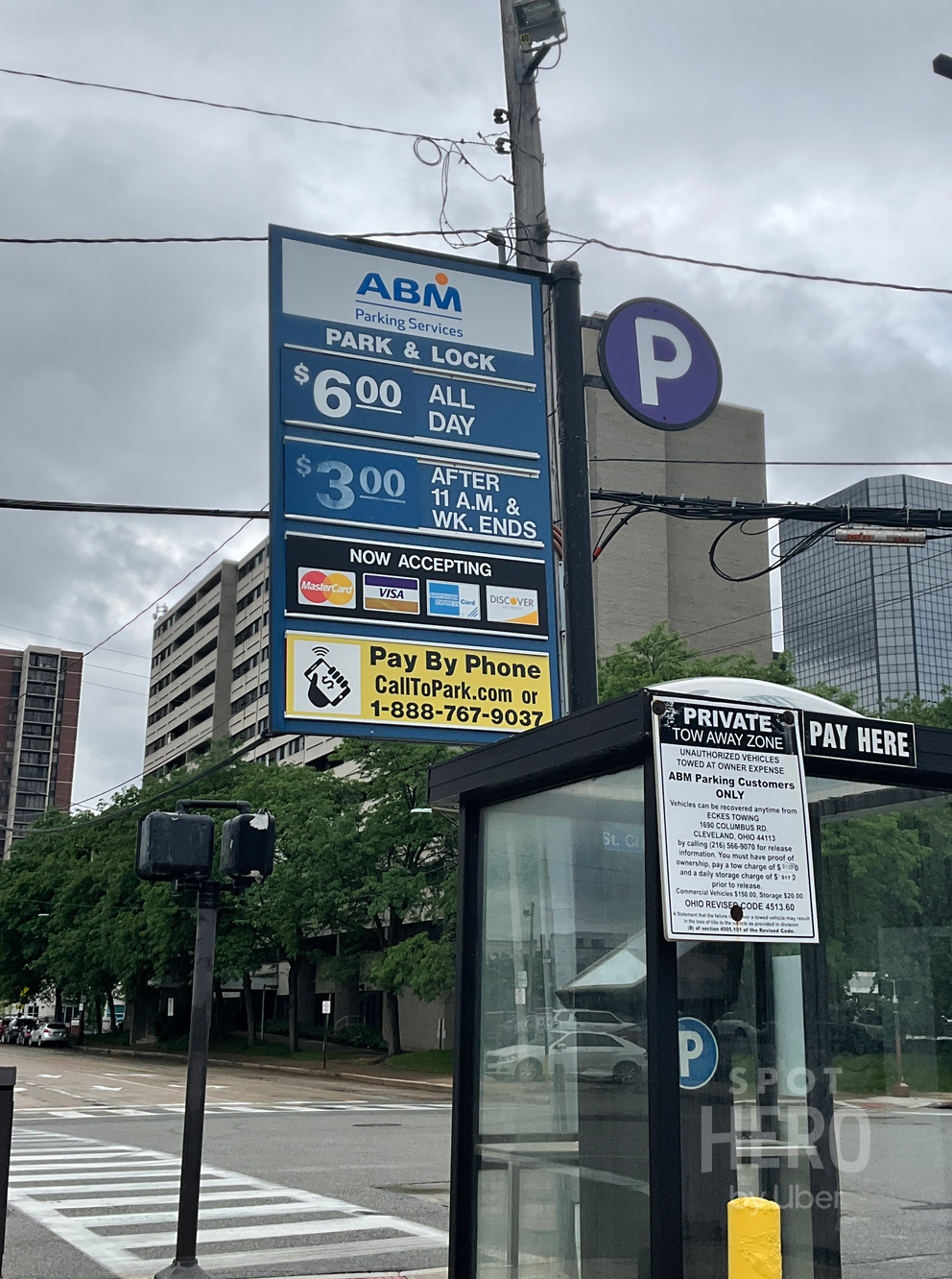 1417 Saint Clair Avenue Northeast Parking