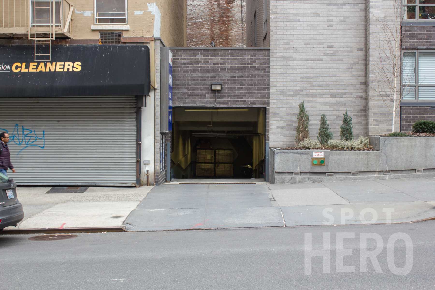 501 East 87th Street Parking