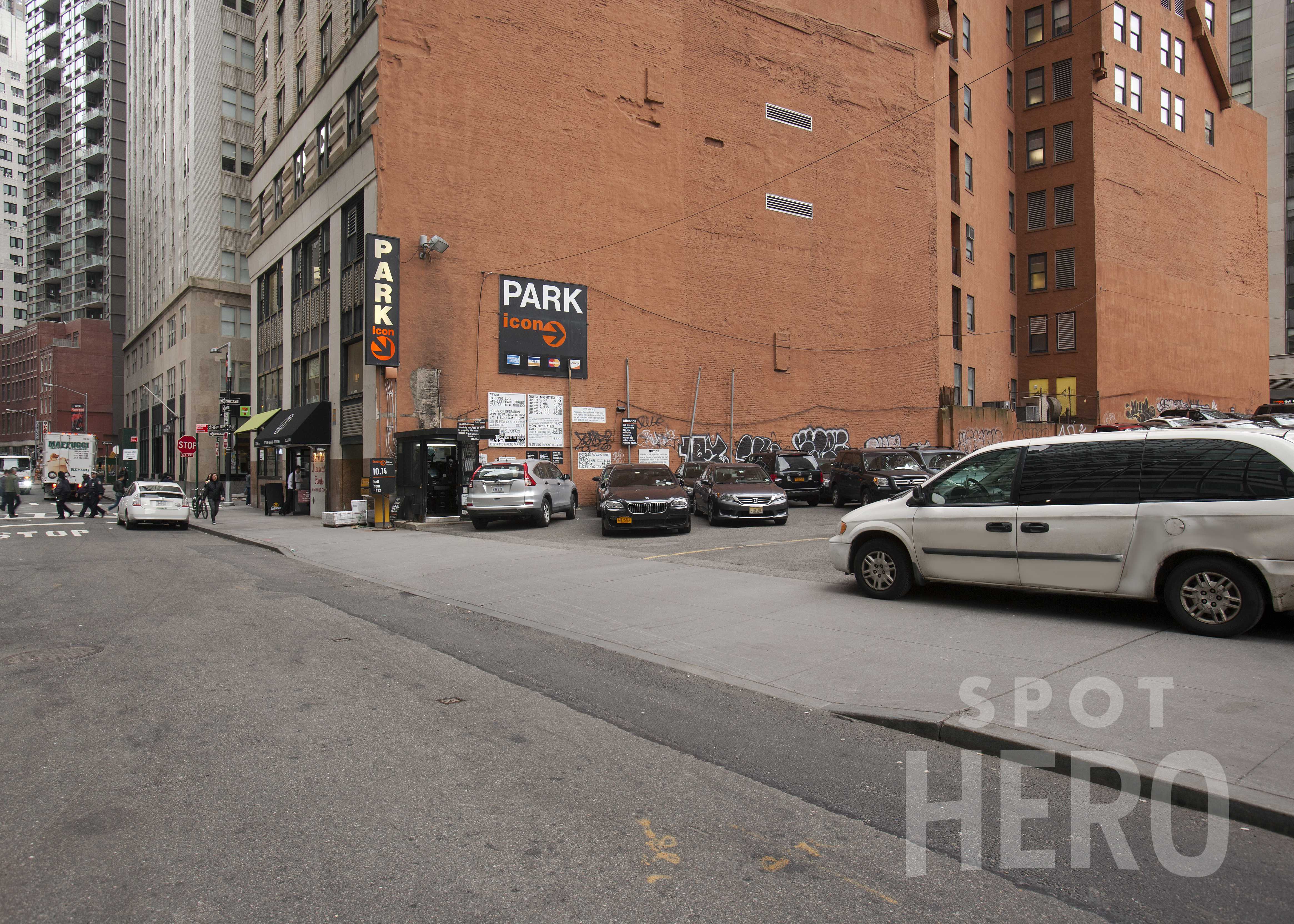 243 Pearl Street Parking