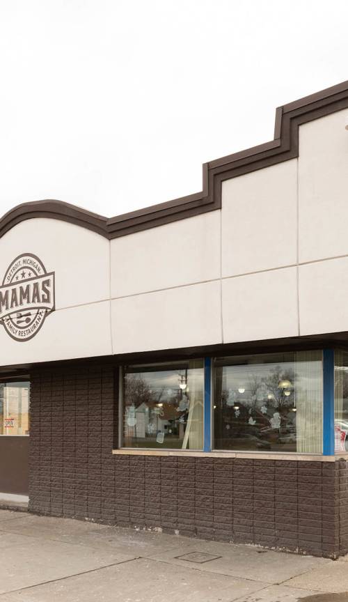 Mamas restaurant outlet