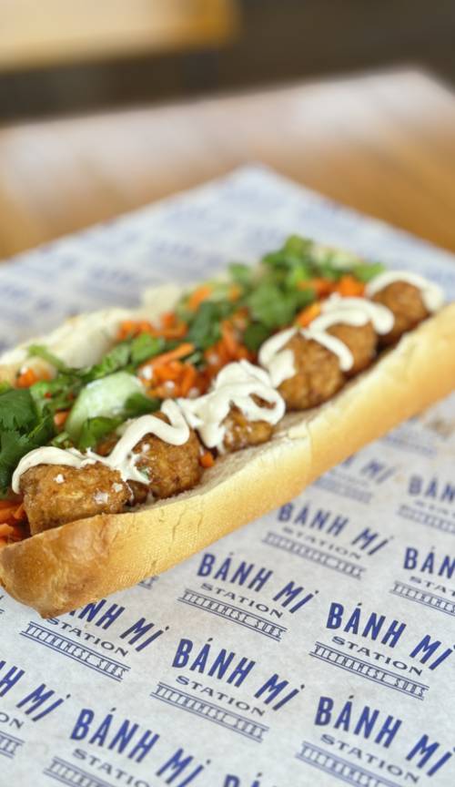 Banh mi hot sale station