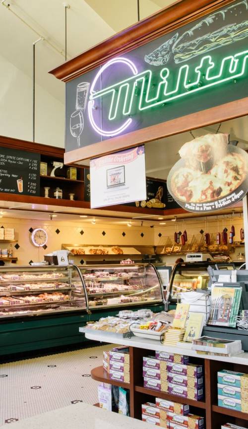 Milton S Deli Flower Hill Mall Del Mar Ca