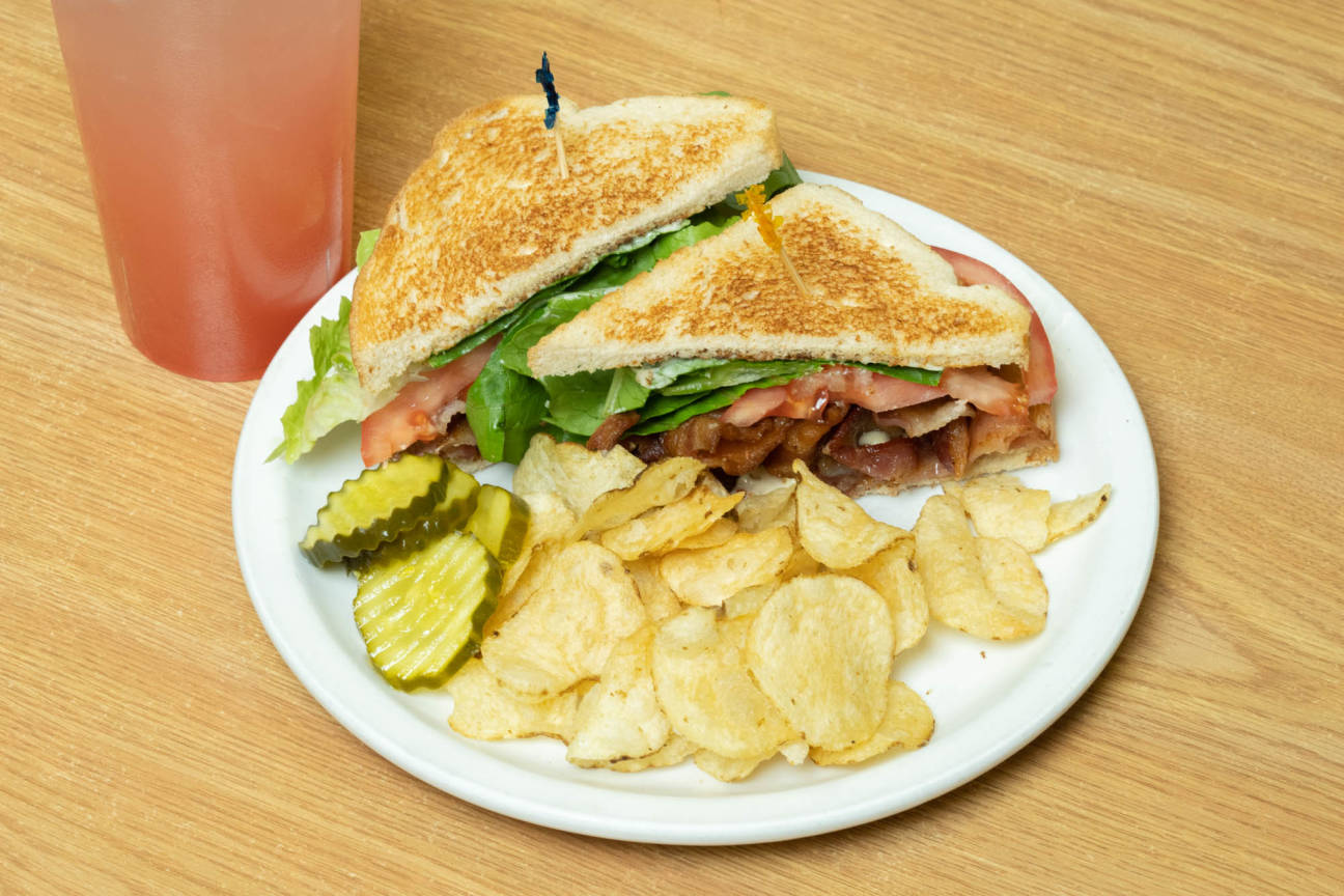 Eat at Joe's Sunday 730 am to 200 pm; Monday thru Saturday 630 am