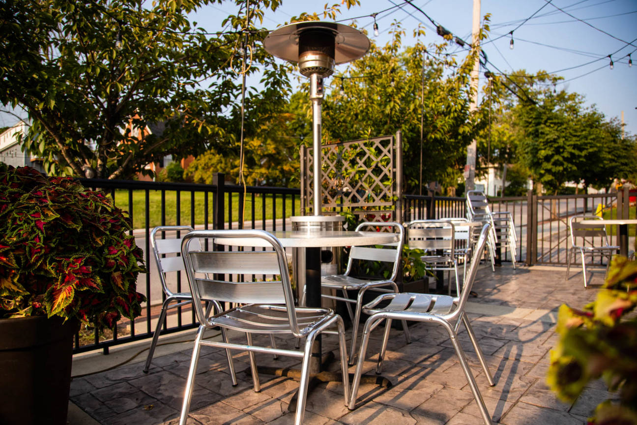 Sang Tong Thai Square, PA