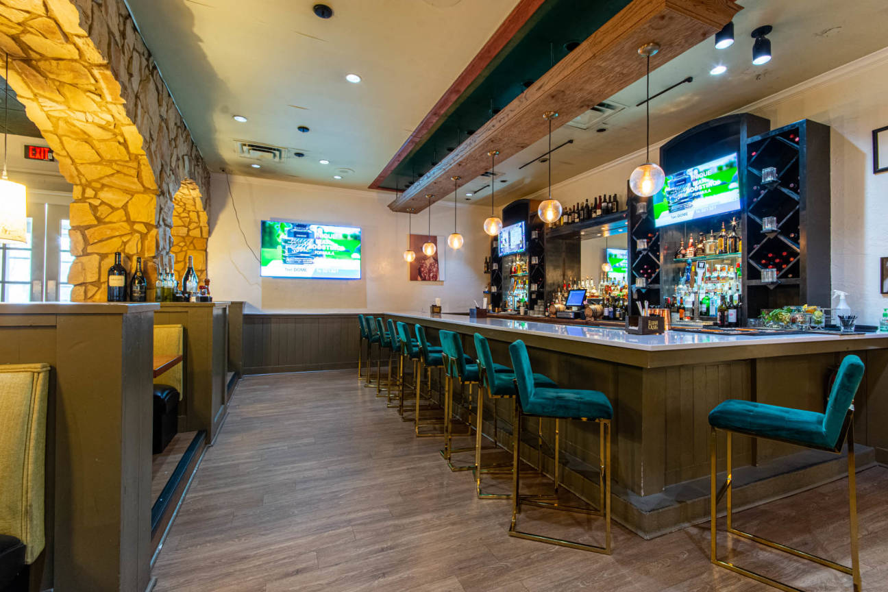 Travinia Italian Kitchen & Wine Bar Greenville, Greenville, SC