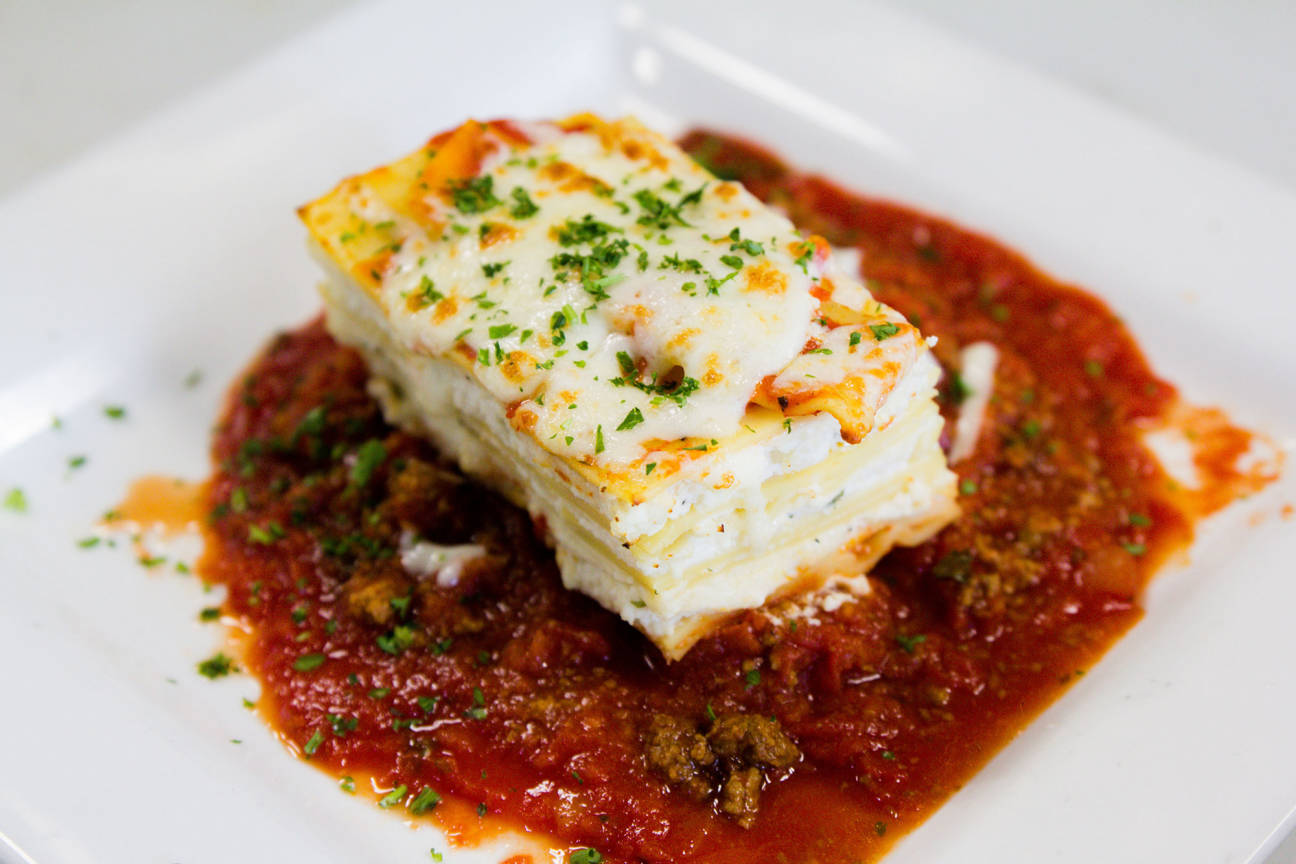 Leucadia Pizzeria & Italian Restaurant Point Loma San Diego, CA