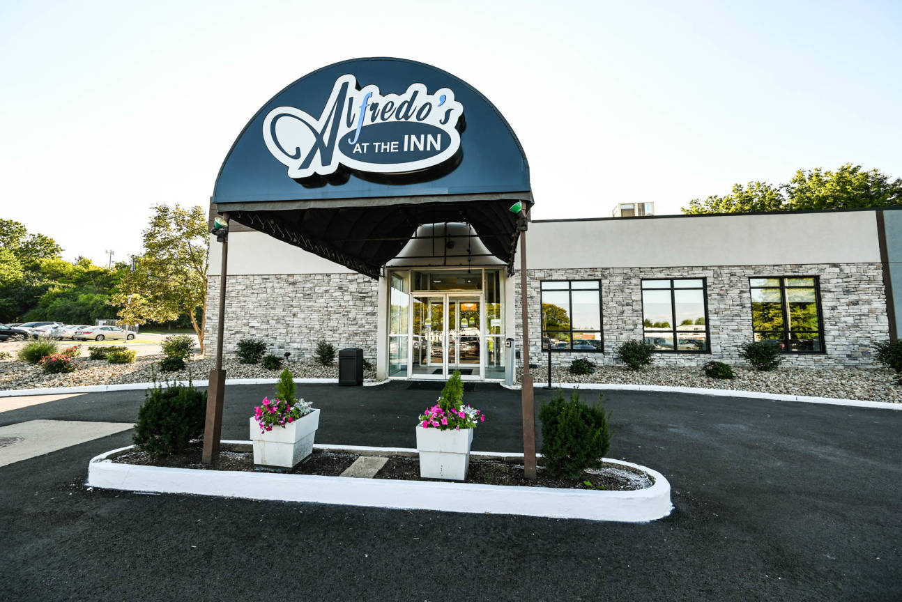 Alfredo's At The Inn Italian Restaurant Mayfield Village, OH