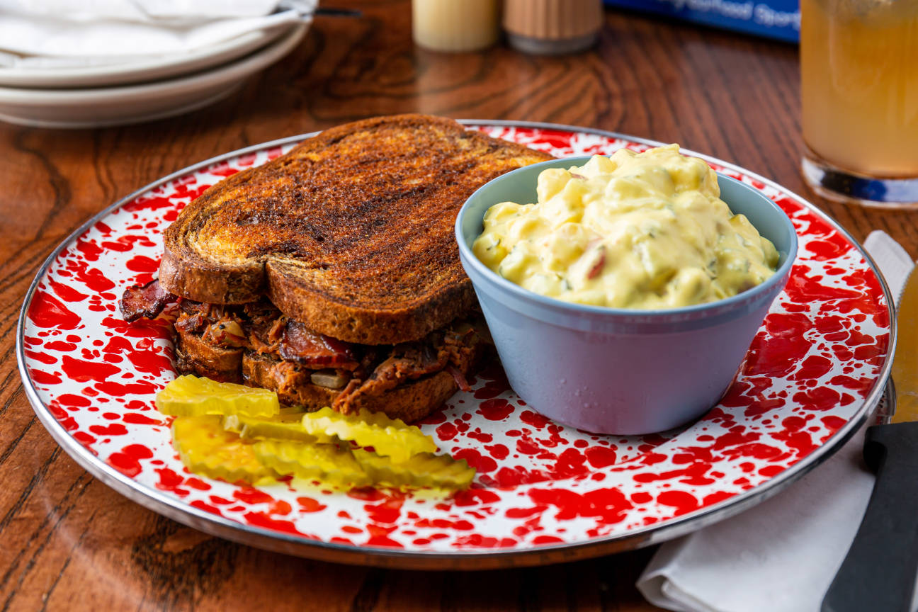 Jethro's BBQ n Pork Chop Grill Johnston, IA