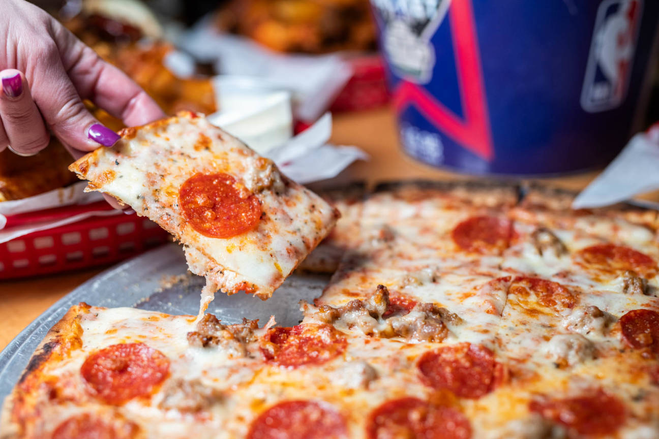 Buckets Pub 2nd Round Racine, WI