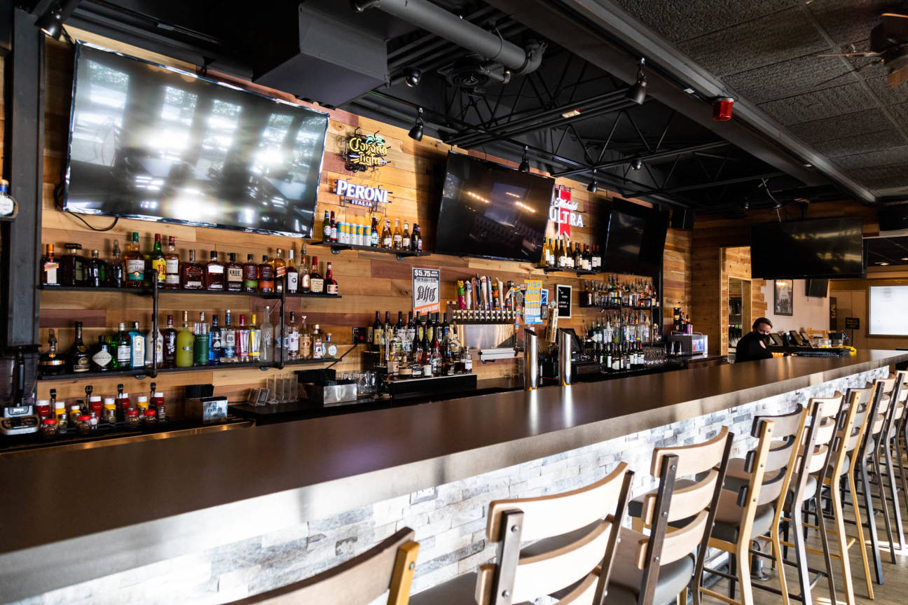 Zazzo’s Pizza and Bar (Westmont) westmont, Westmont, IL