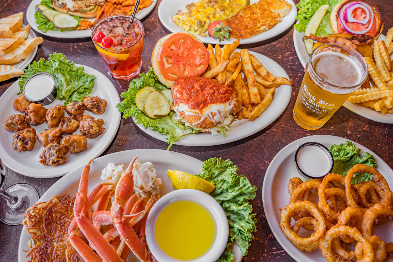 Black Bear Inn - Cottage Grove, WI