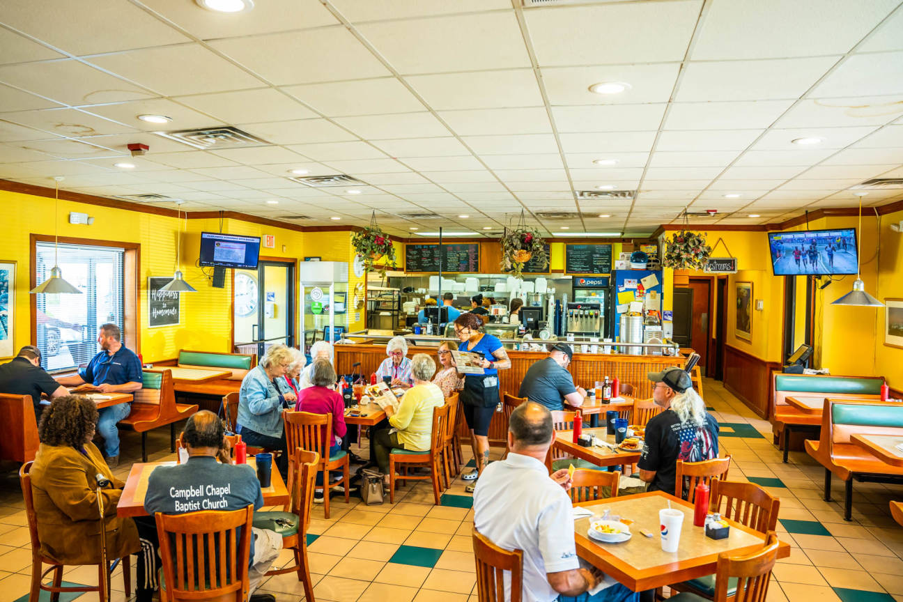 Clock RestaurantMoonville Moonville, Piedmont, SC