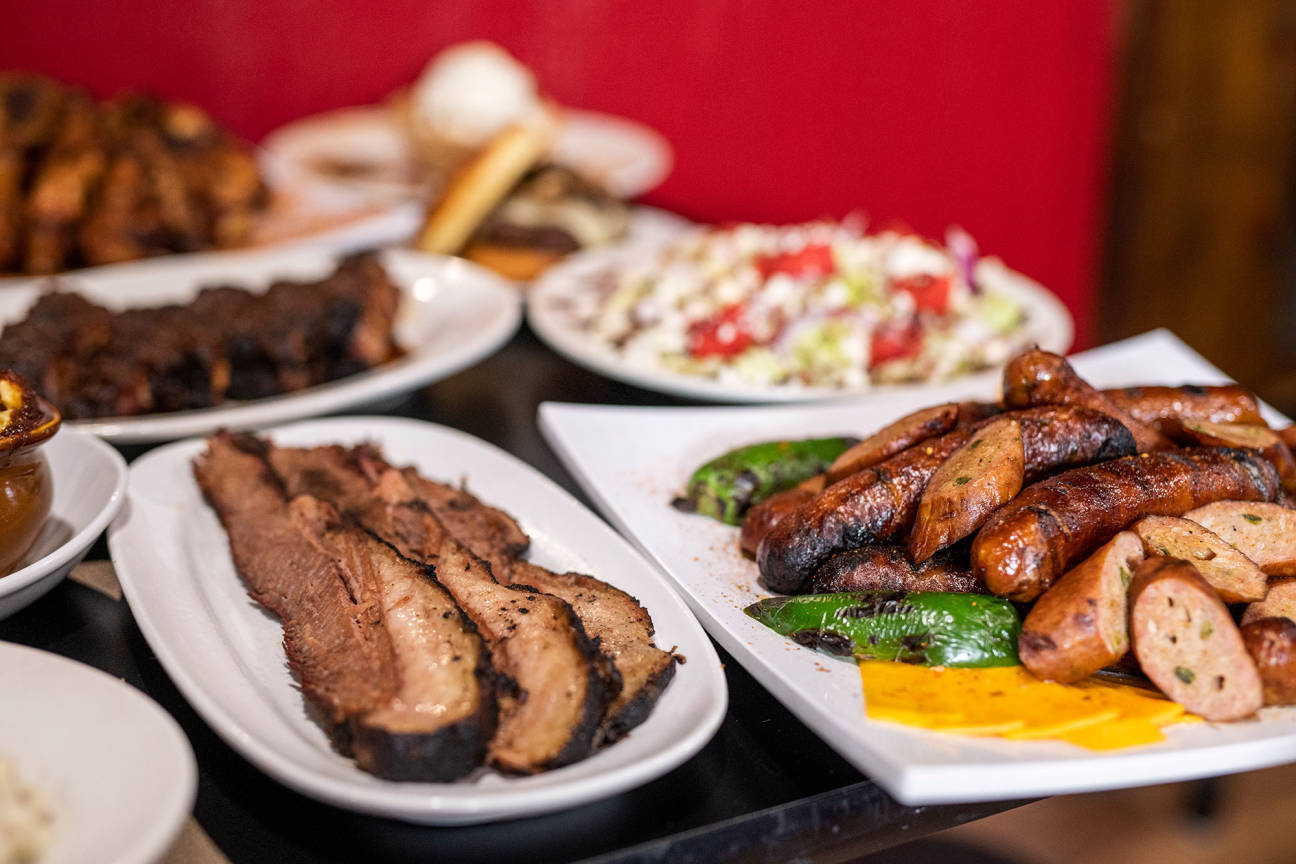 6th Avenue BBQ Pit Downtown, West Bend , WI