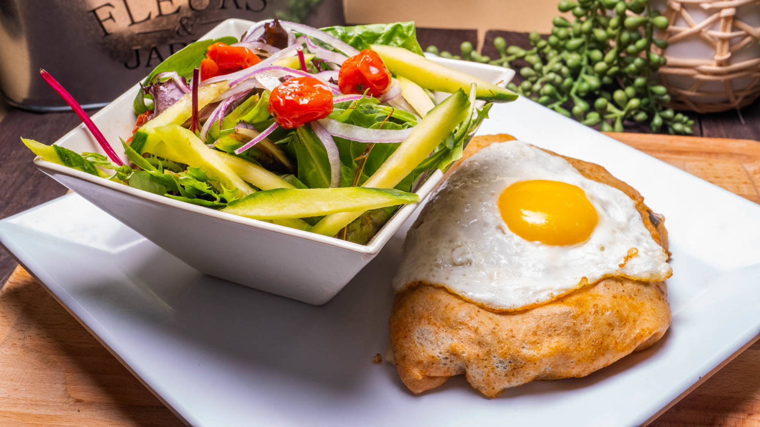 Samaria Cafe Tampa, FL