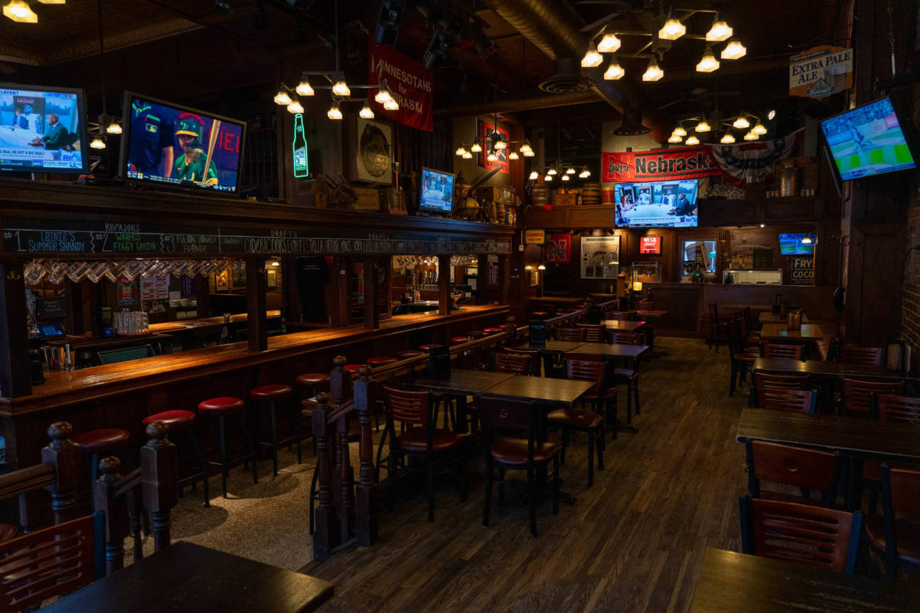 Lyon's Pub - Minneapolis, MN