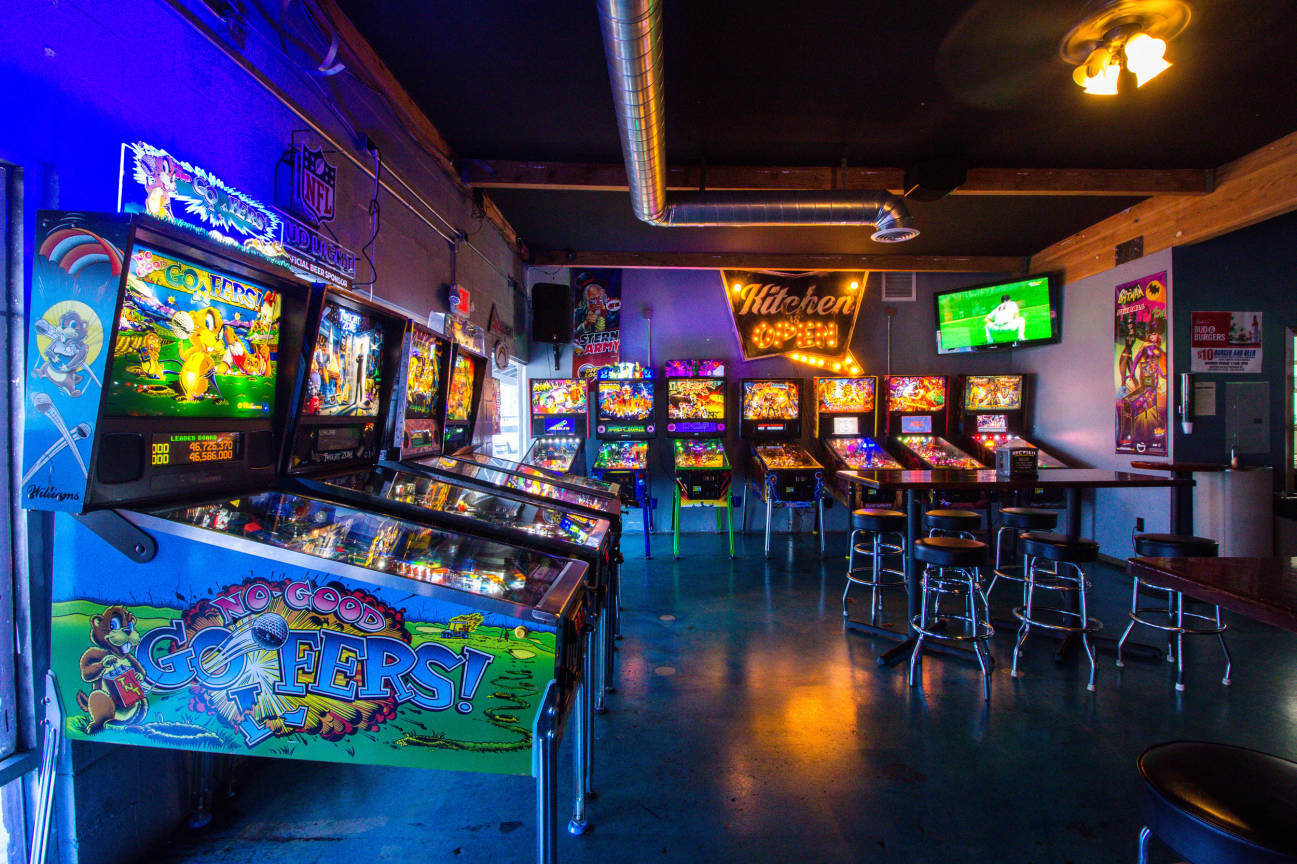 Brewski's Bar & Arcade Miramar Rd, San Diego, CA