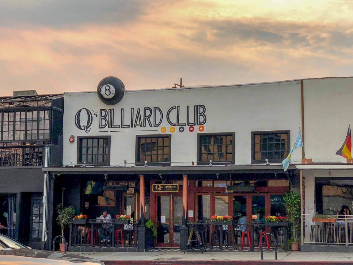 Q's Billiard Club & Restaurant Los Angeles, CA