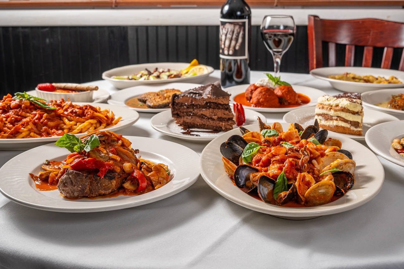 Piccola Bussola Ristorante, Huntington, NY