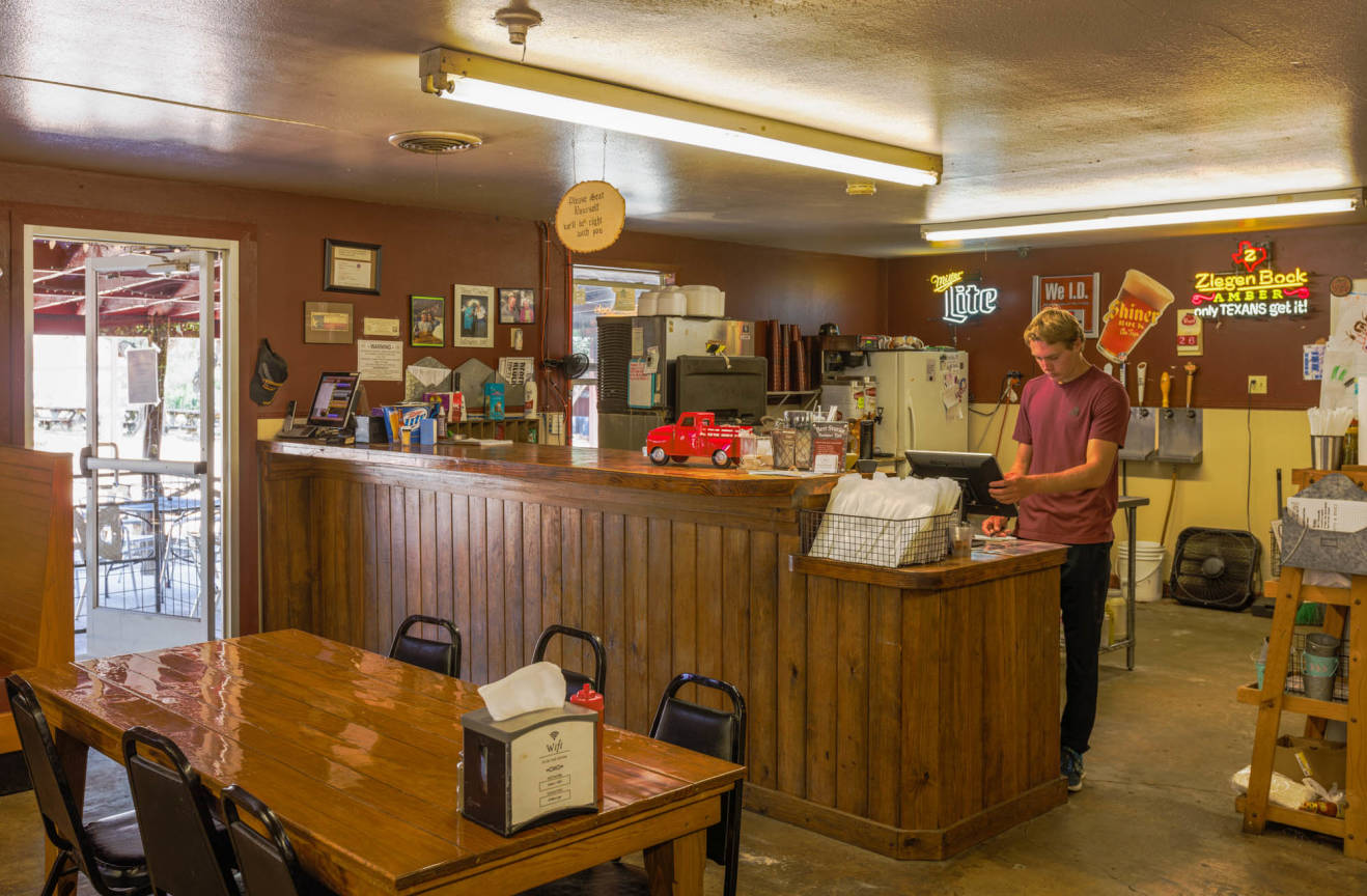 Dale's Essenhaus Walburg, TX