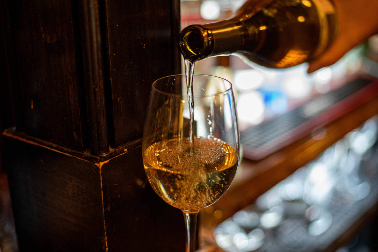 Swirl Wine Bar Ohio License 8743254, Solon, OH