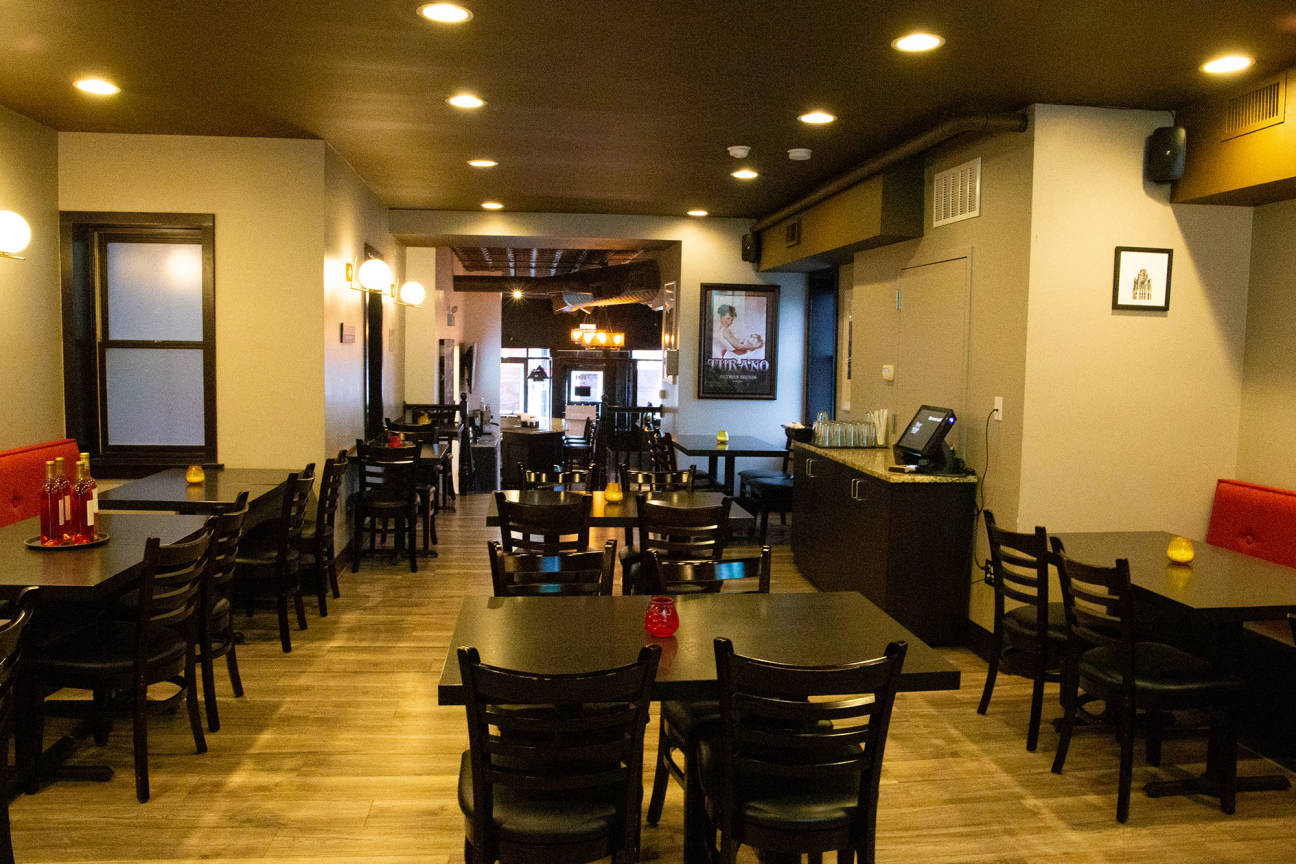 Pizzeria Aroma EDGEWATER, Chicago, IL