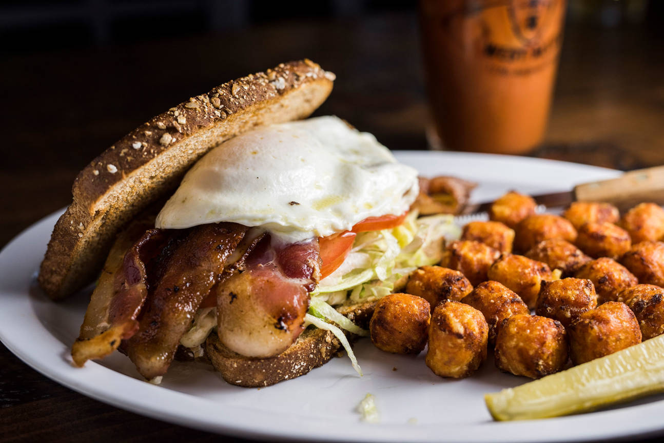 Brass Monkey Pub & Grill West Allis, West Allis, WI