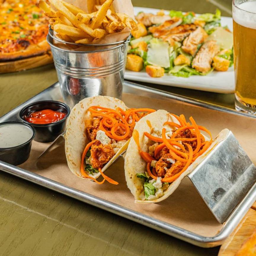 Bottle Rockets Bar and Pizzeria