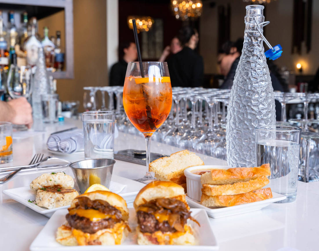 Veritas Whiskey and Wine Grill OVERLAND PARK, KS