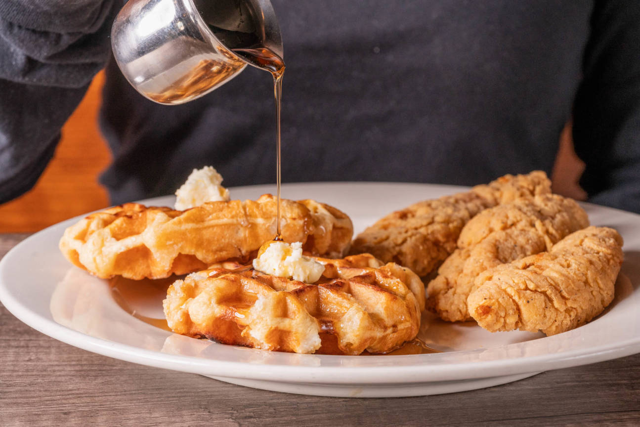 Juniors' Downtown, Tracy, CA