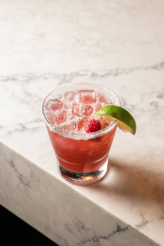 Juniors' Downtown, Tracy, CA