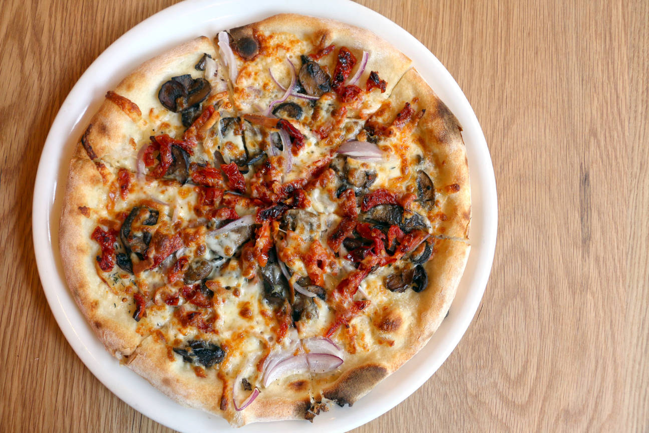 Ella's Wood Fired Pizza Washington DC, DC