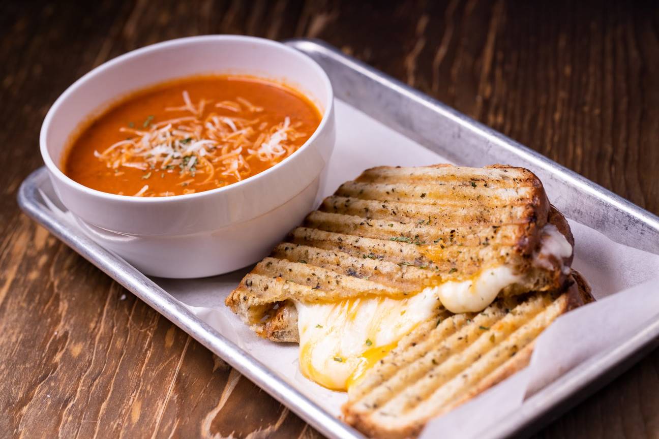 Tomato Alley Free House Richmond Grove, Sacramento, CA