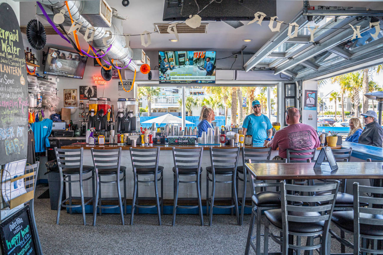 Smuggler's Island Eats & Rum Shack Isle of Palms, SC