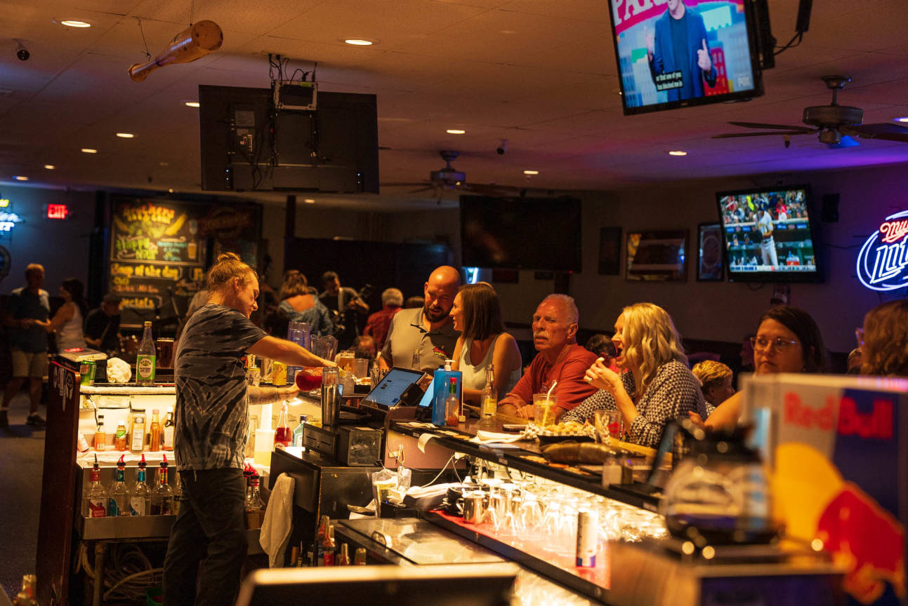 Brothers Bar & Grill Rochester, MN