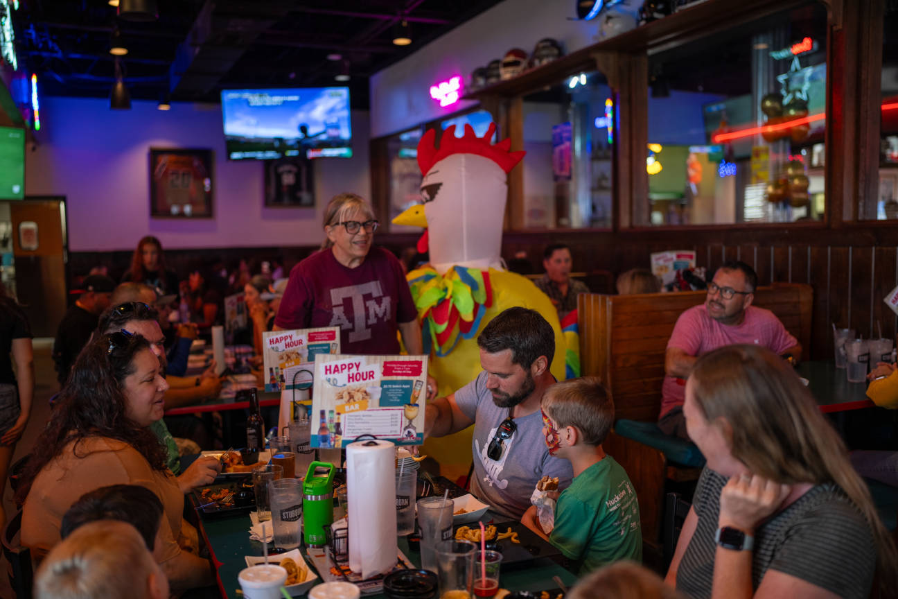 Wings 'N More Austin, TX Order ToGo Order PickUp