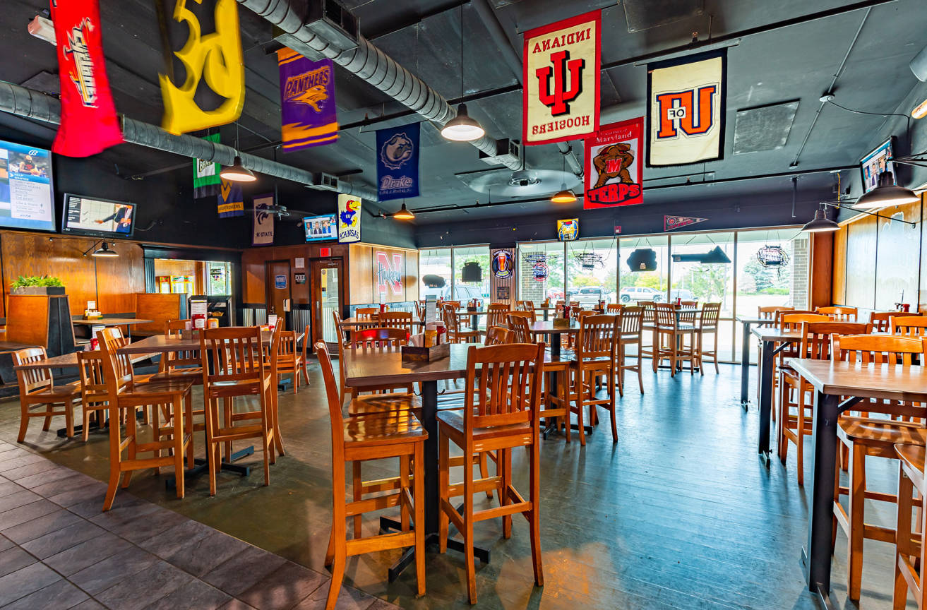 Rookie's Sports Bar & Grill Clive, IA