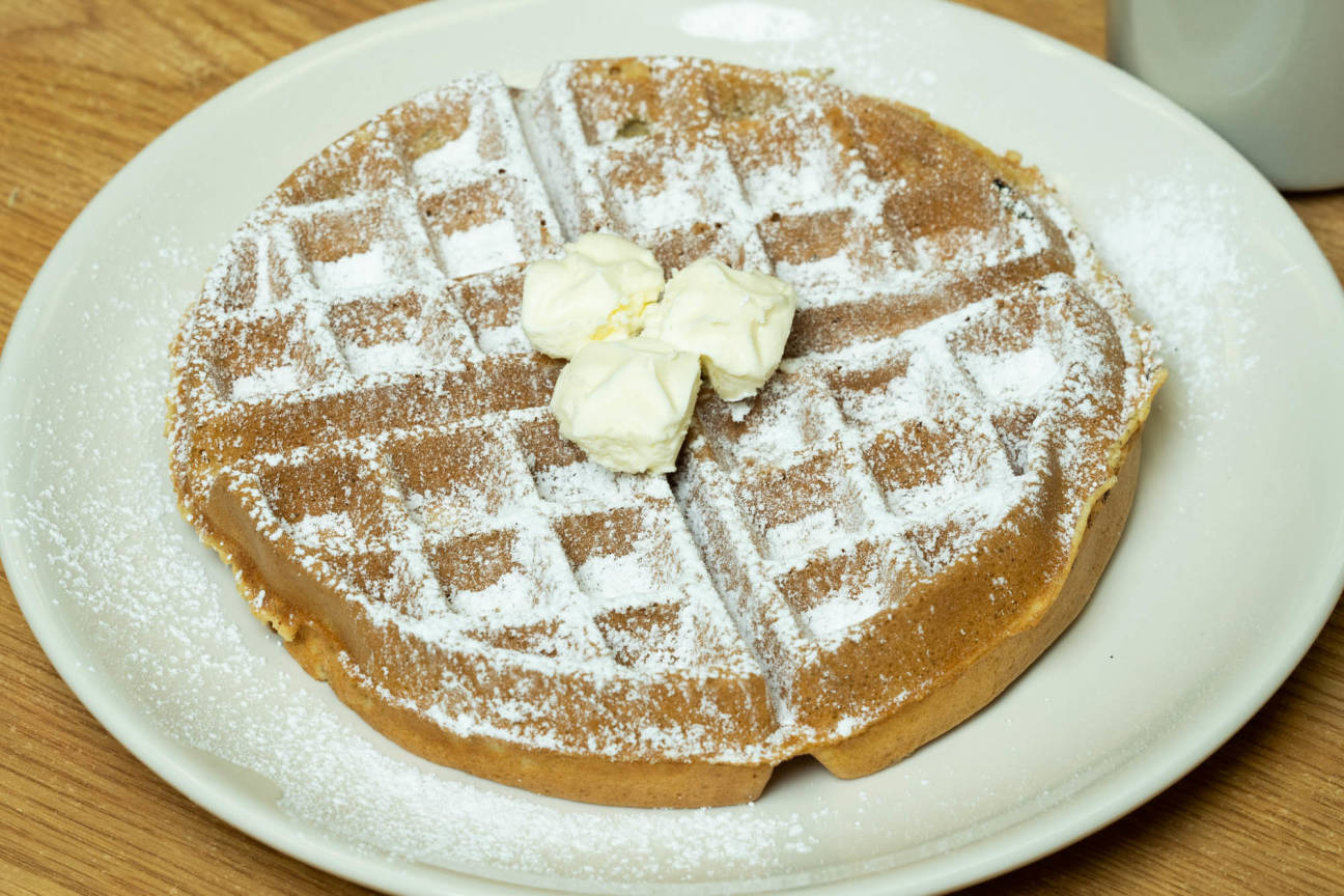 Eat at Joe's Sunday 730 am to 200 pm; Monday thru Saturday 630 am