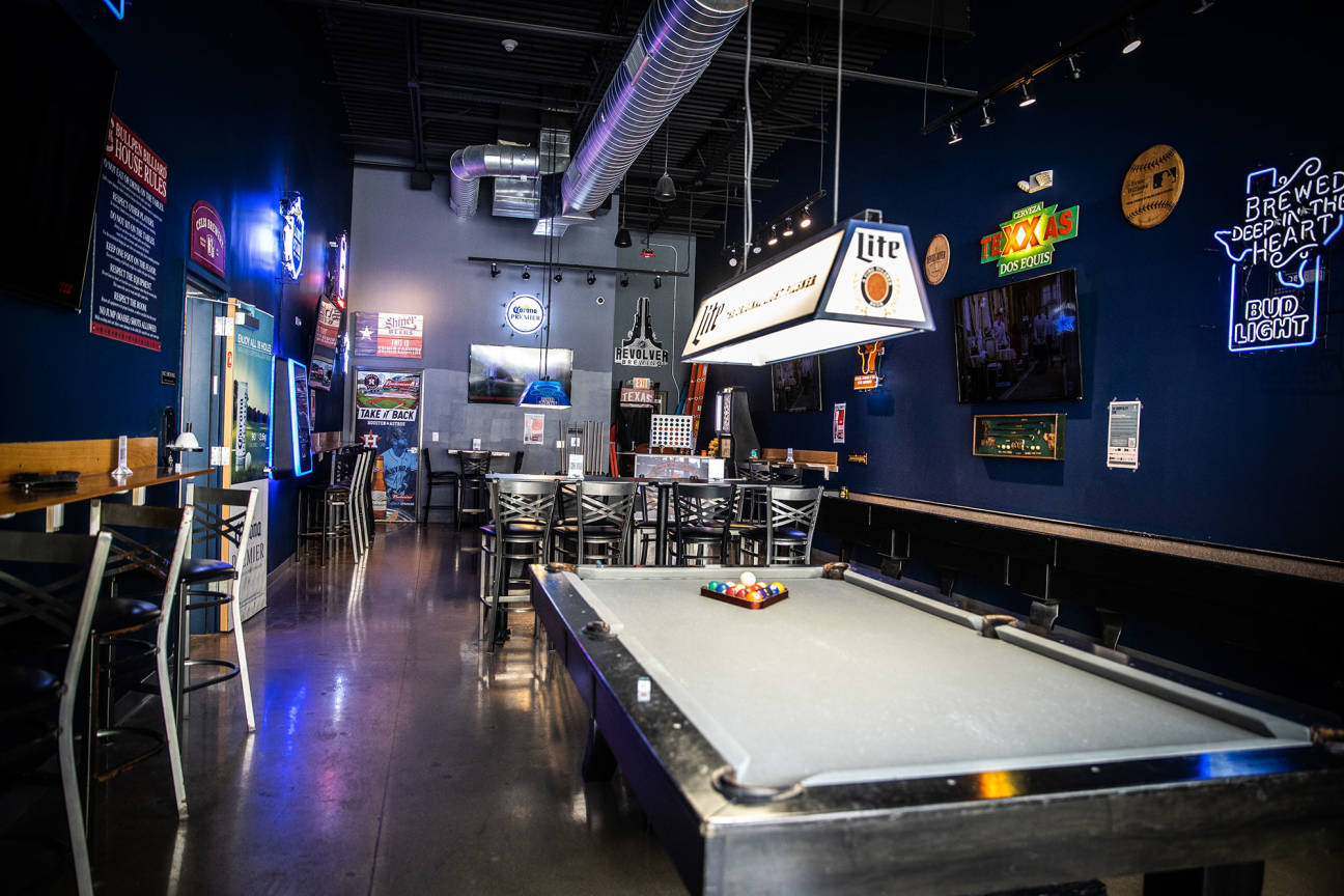 Double Schott's Sports Bar & Grill Freiheit Village, New Braunfels, TX