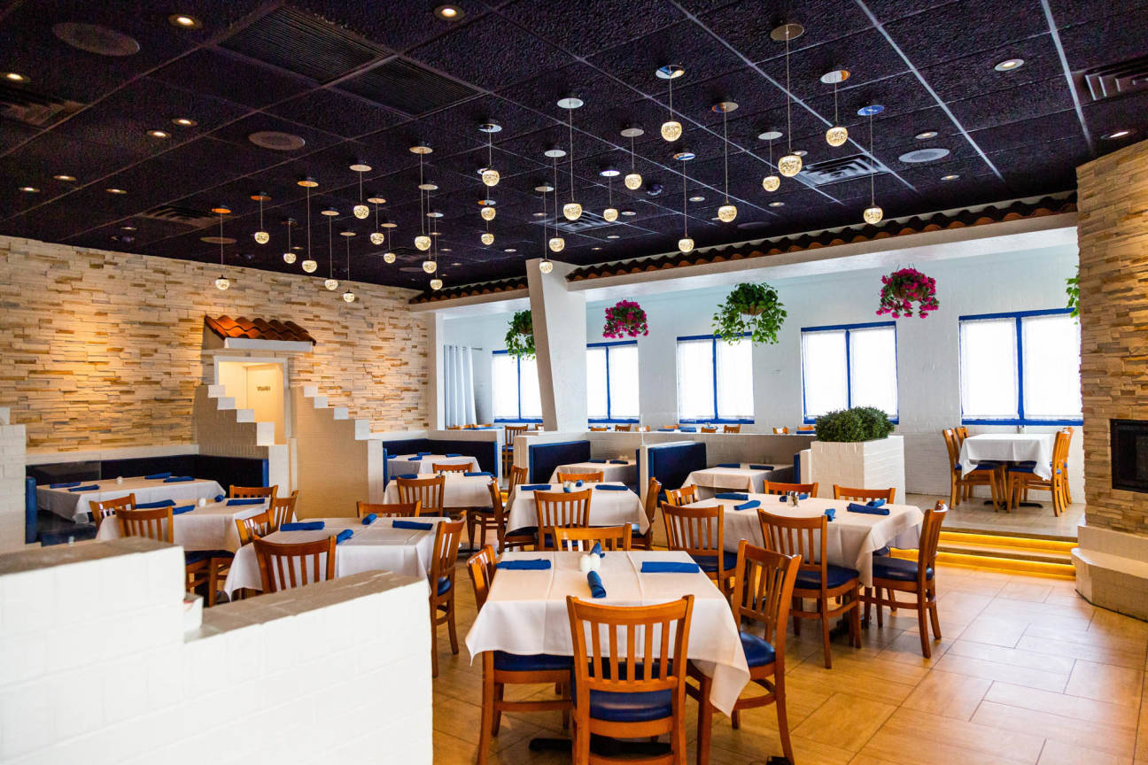 Mykonos Greek Restaurant Niles, IL