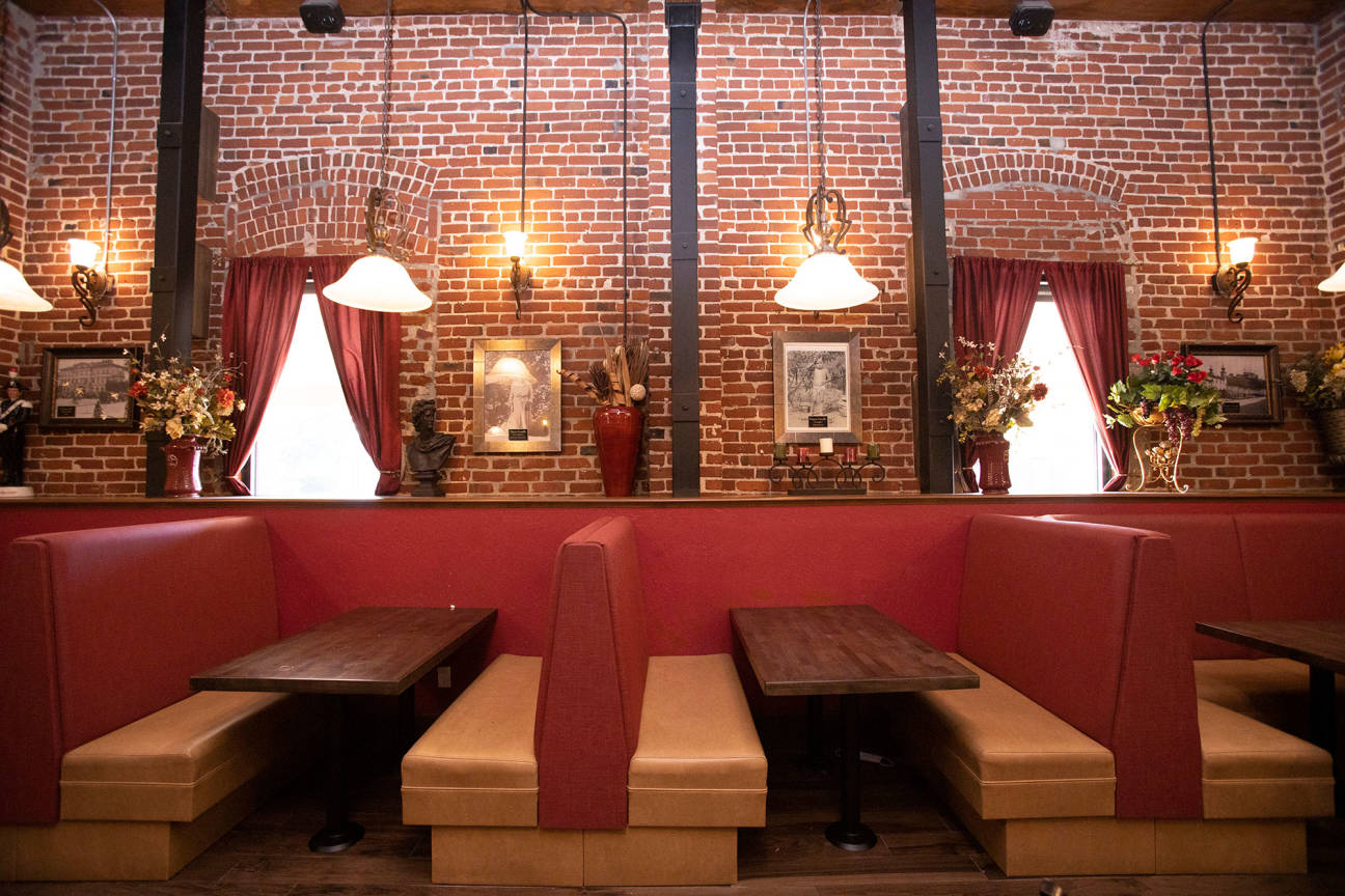 Brick House Elk Grove Elk Grove, CA