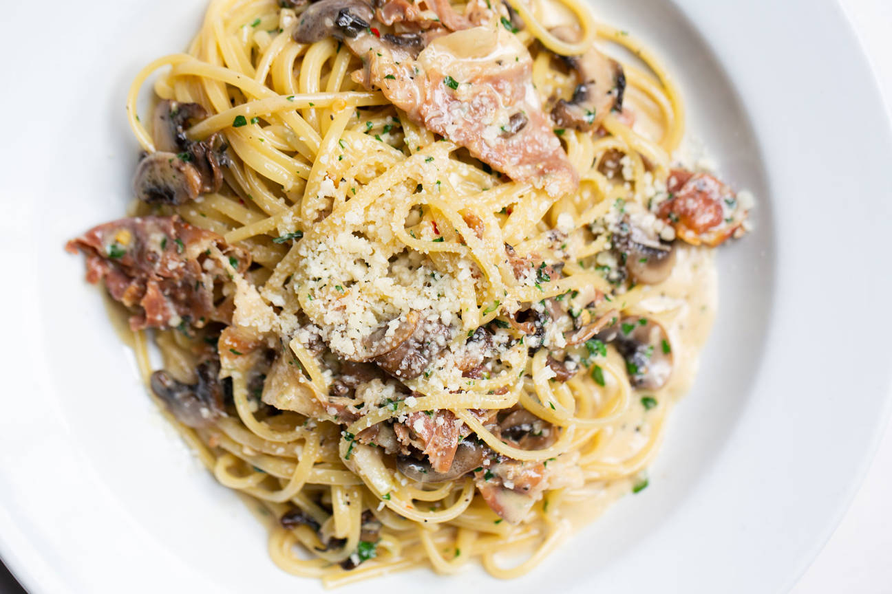 Gilda's Italian Restaurant & Lounge Goose Hollow, Portland, OR